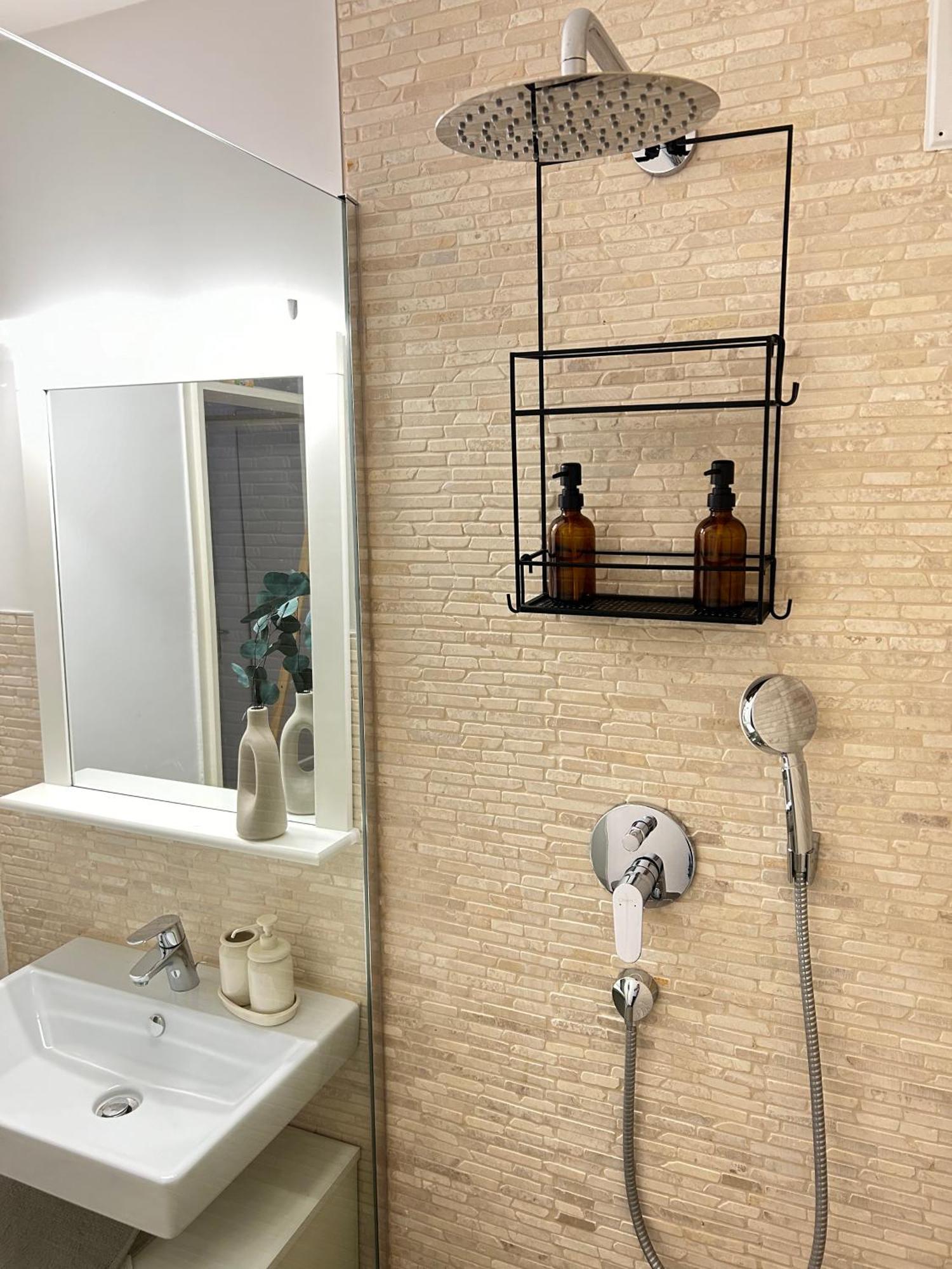Modernes Designer-Apartment Fuer 7 Gaeste - 80Qm In Zentraler Lage, Self-Check-In Karlsruhe Ngoại thất bức ảnh